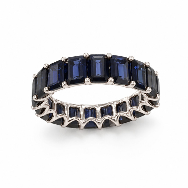 Pierścionek Hermitage Eternity z szafirami z 18K białego złota r.16